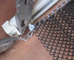 El manual de instalaci&oacute;n para mallas de cortinas y mallas de anillos.